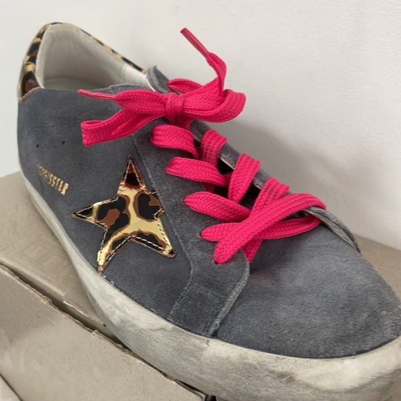 Golden Goose Superstar Classic: Grey-blue suede with leopard star and heel. - Picture 3 of 5